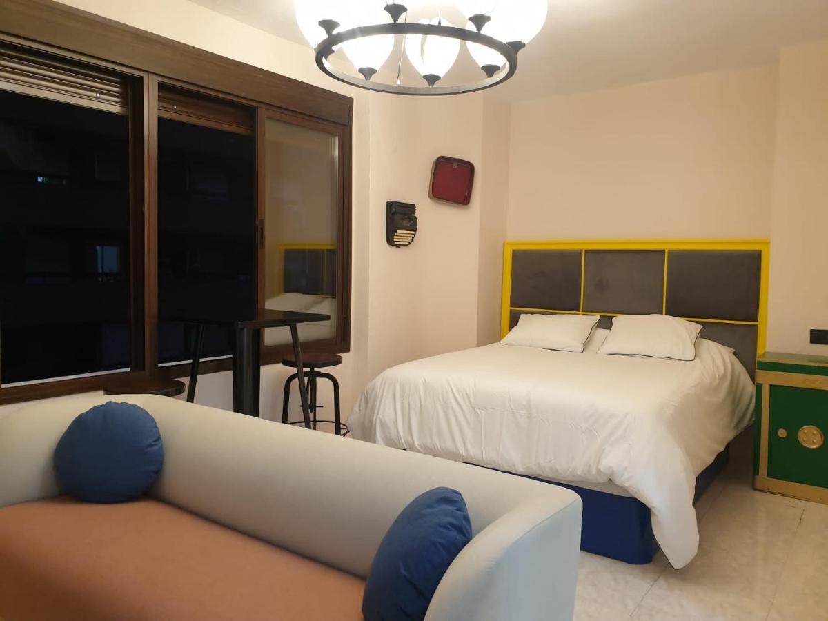 Sevilla Triana 외부 사진